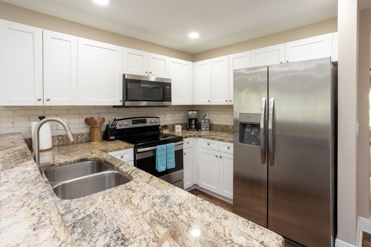 1313 E Cayuga St #NA - Photo 4 of 19