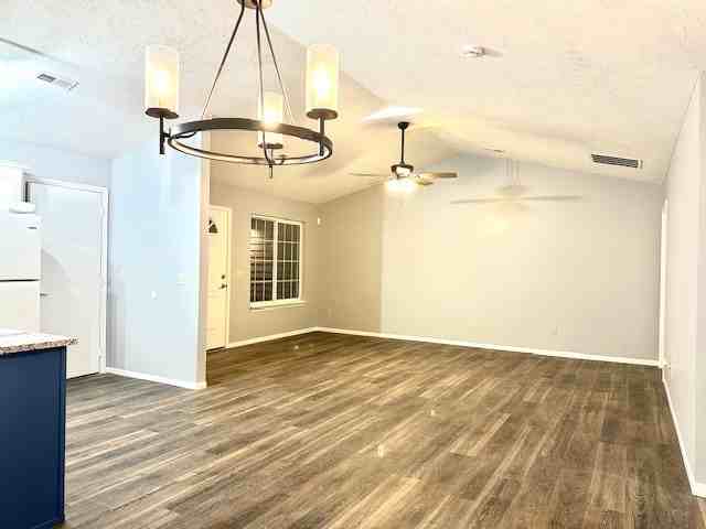 1406 Martin Ave #1406 - Photo 4 of 14