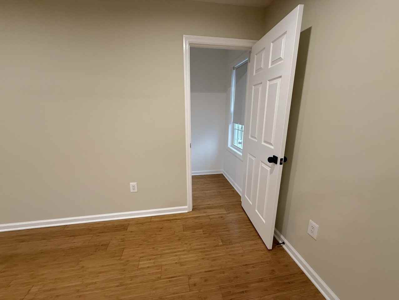 716 Roselle St #2 - Photo 3 of 9