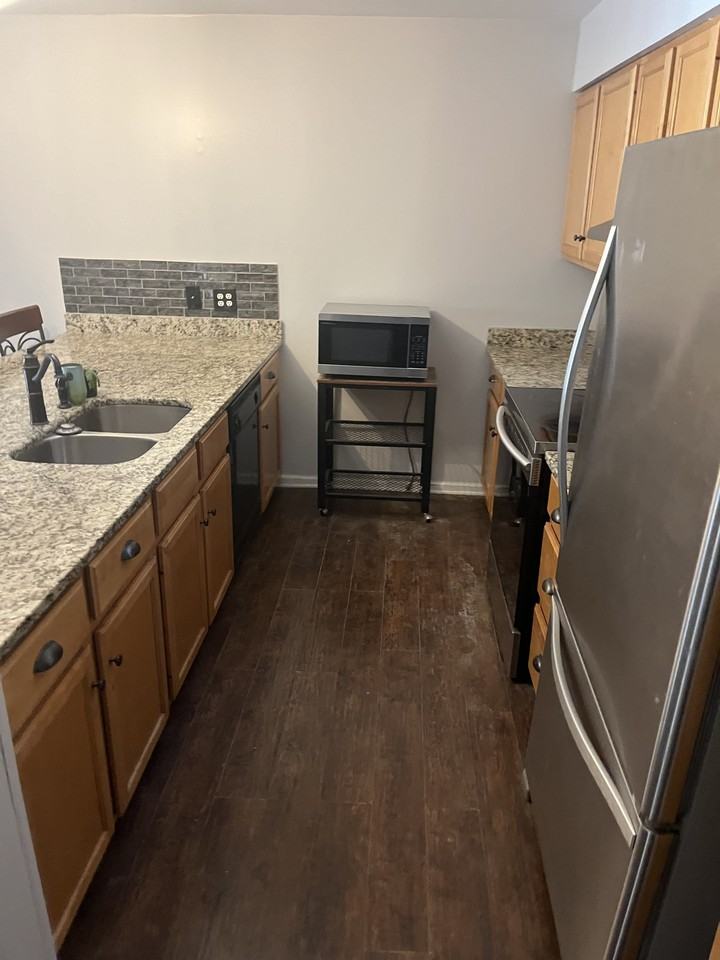 2005 Locarno Dr #NA - Photo 2 of 16