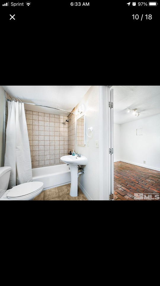 255 Bartlett St #NA - Photo 3 of 4