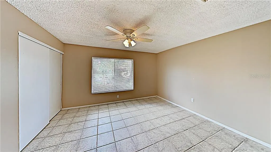 2628 Hidden Lake Dr N #C - Photo 5 of 17