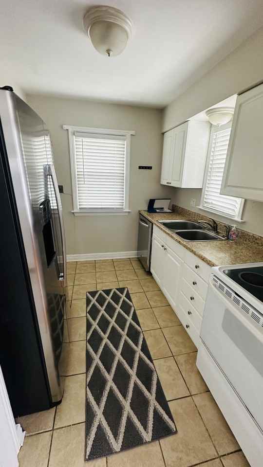 19 Elmhurst Ave #NA - Photo 3 of 8