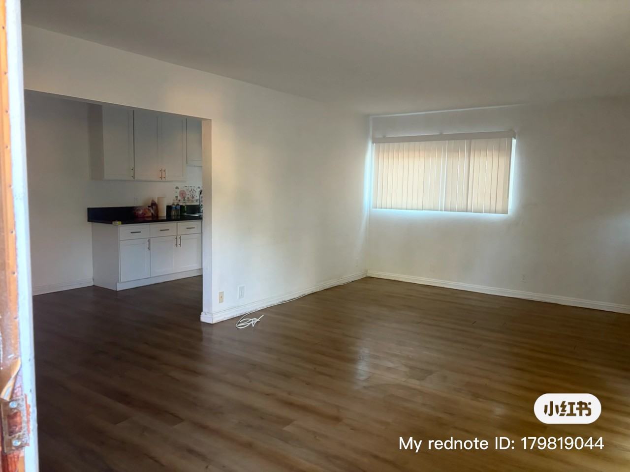 1124 W Huntington Dr #2 - Photo 5 of 8