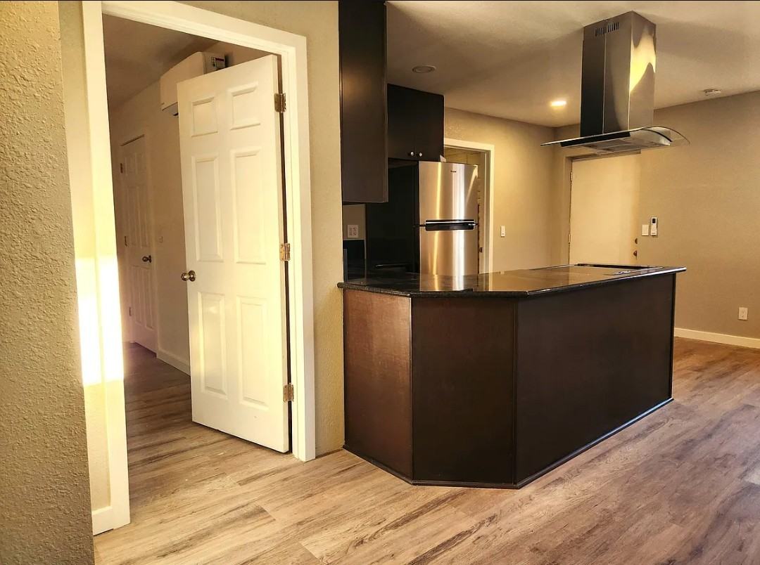 1719 E Cherry St #B - Photo 3 of 14