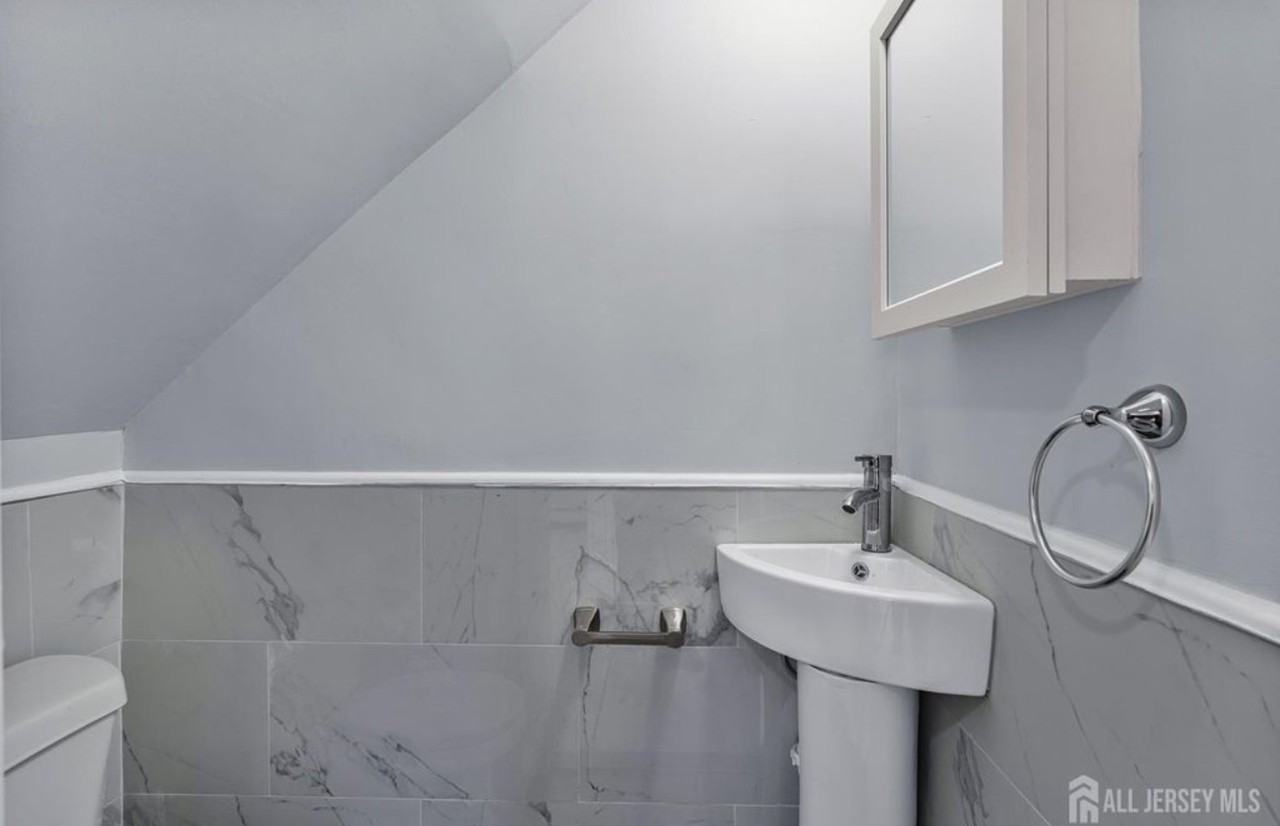 29 Levinson Ave #NA - Photo 7 of 21