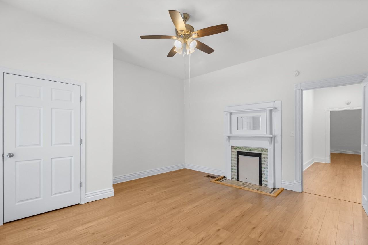 449 E Brandeis Ave #NA - Photo 5 of 14