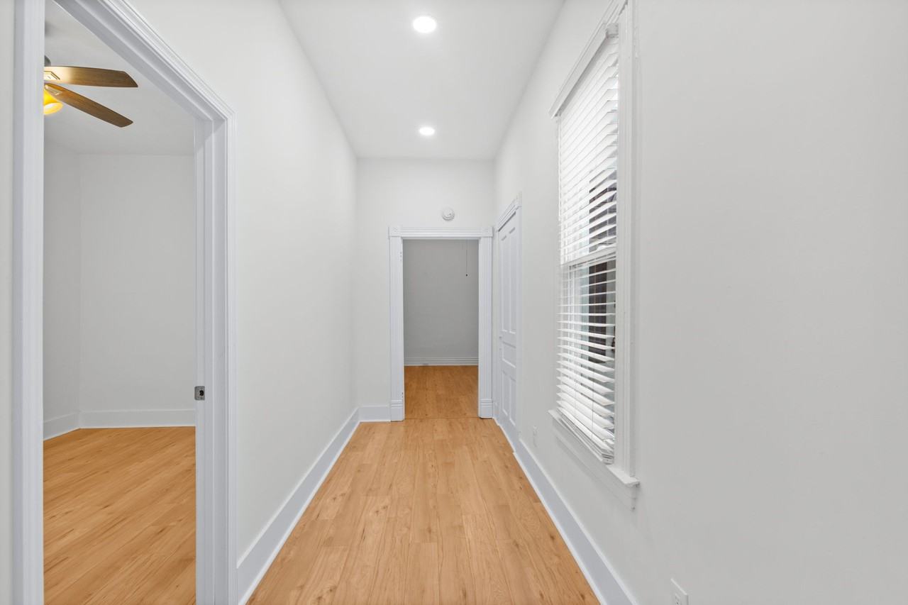 449 E Brandeis Ave #NA - Photo 7 of 14