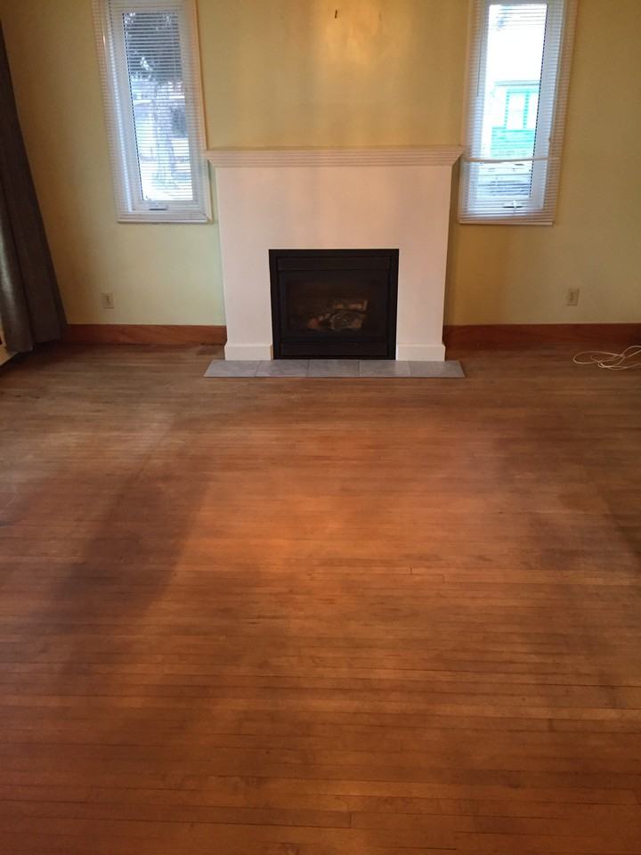 432 Spadina Crescent West - Photo 5 of 10