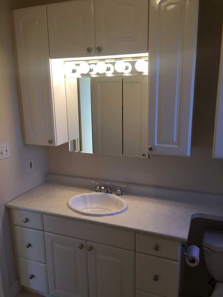 432 Spadina Crescent West - Photo 7 of 10