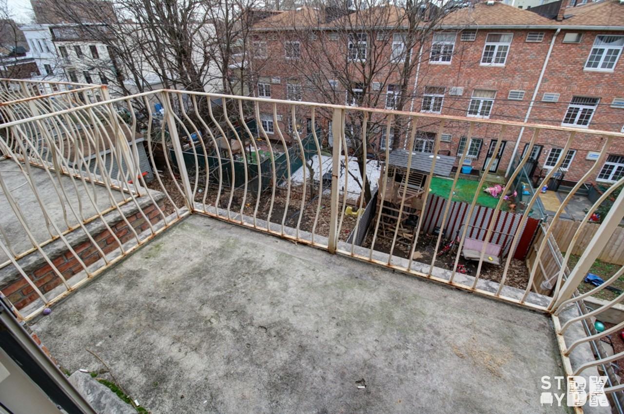 656 Maple Street #2 - Photo 7 of 12