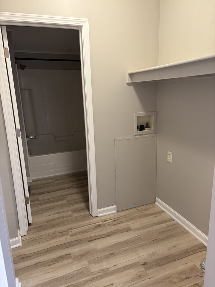 509 N Madison St #NA - Photo 4 of 8