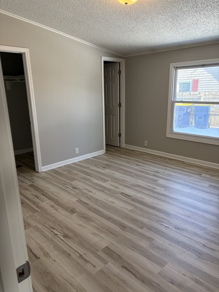 509 N Madison St #NA - Photo 6 of 8