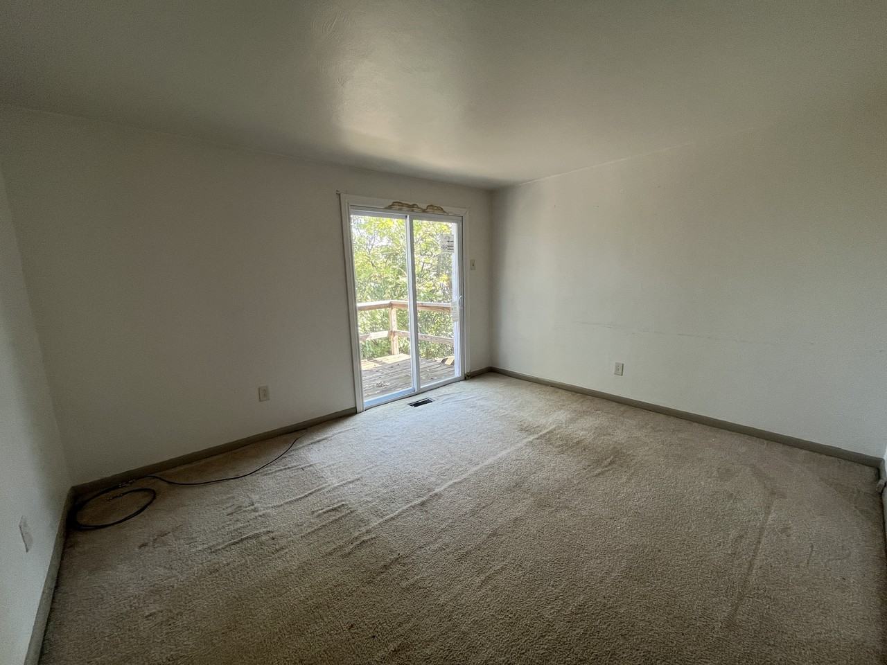 339 Dersam St #1 - Photo 3 of 5