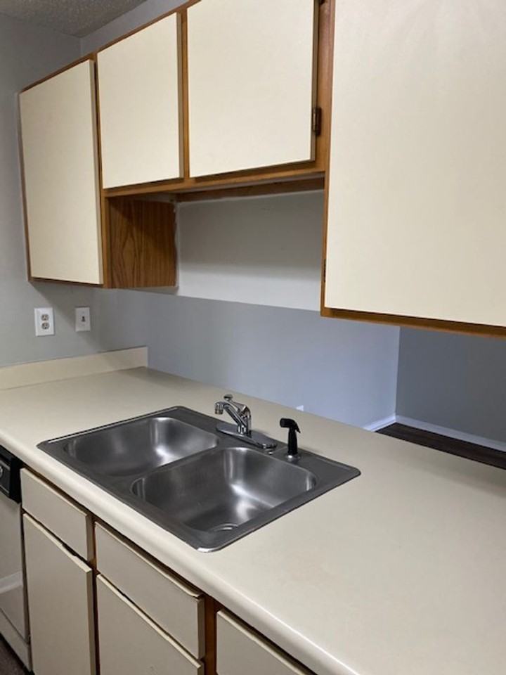 Westwood II - Photo 3 of 6