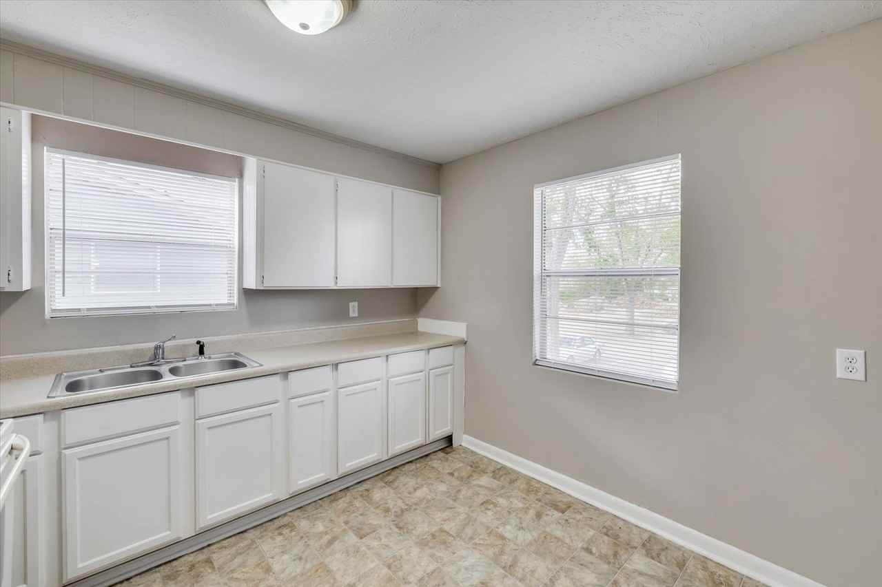 329B Verdery Dr #329BLANIER - Photo 5 of 14