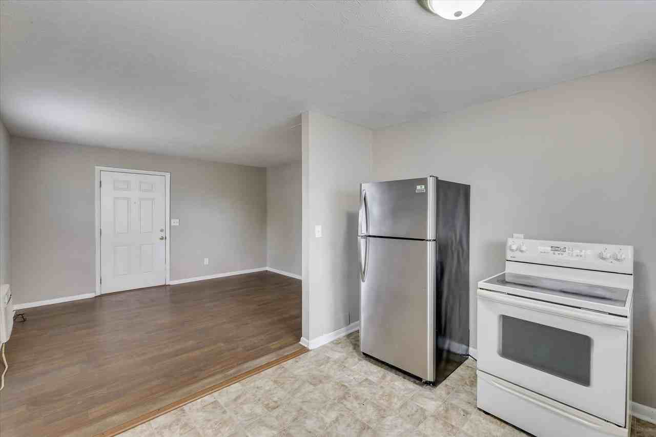 329B Verdery Dr #329BLANIER - Photo 7 of 14