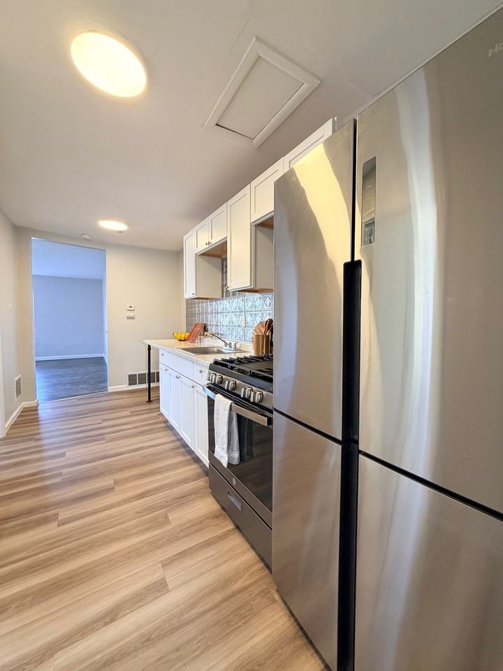 5514 Chippewa Street #2W - Photo 2 of 9