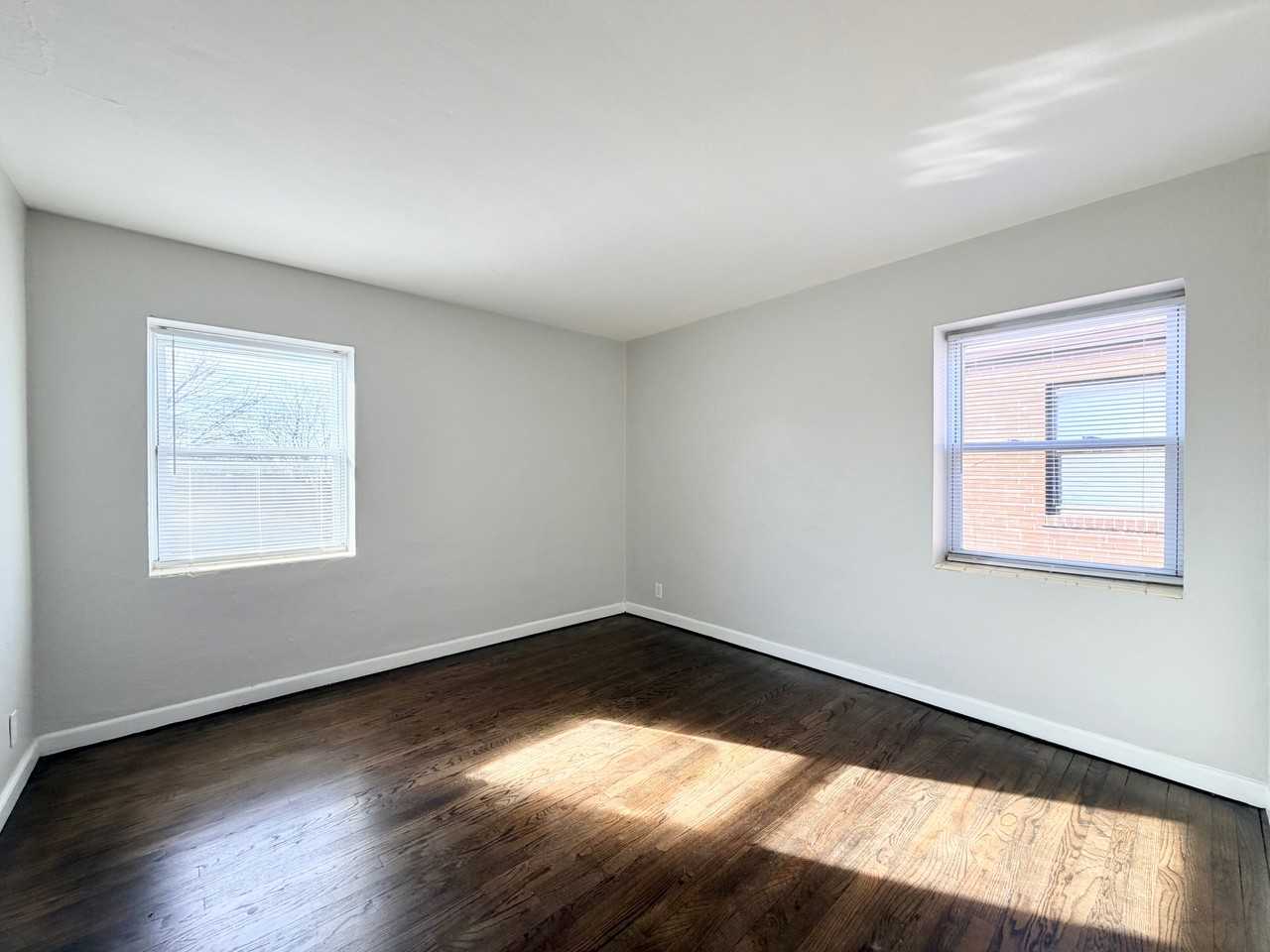 5514 Chippewa Street #2W - Photo 7 of 9