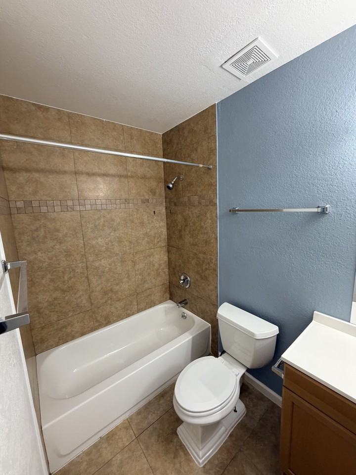 10595 W Arica Rd #1 - Photo 6 of 18