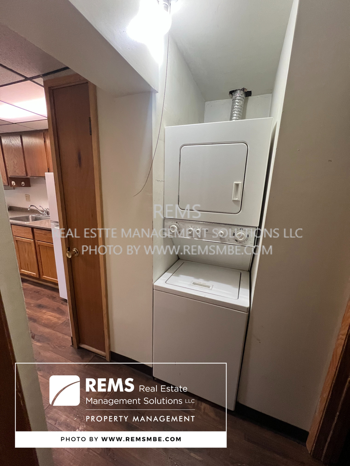 602 1/2 10th Ave Lowr - Photo 5 of 7