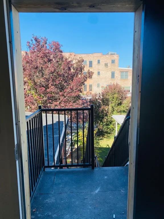 11 East Walnut Street - 4 - 4 #4 - Photo 5 of 5