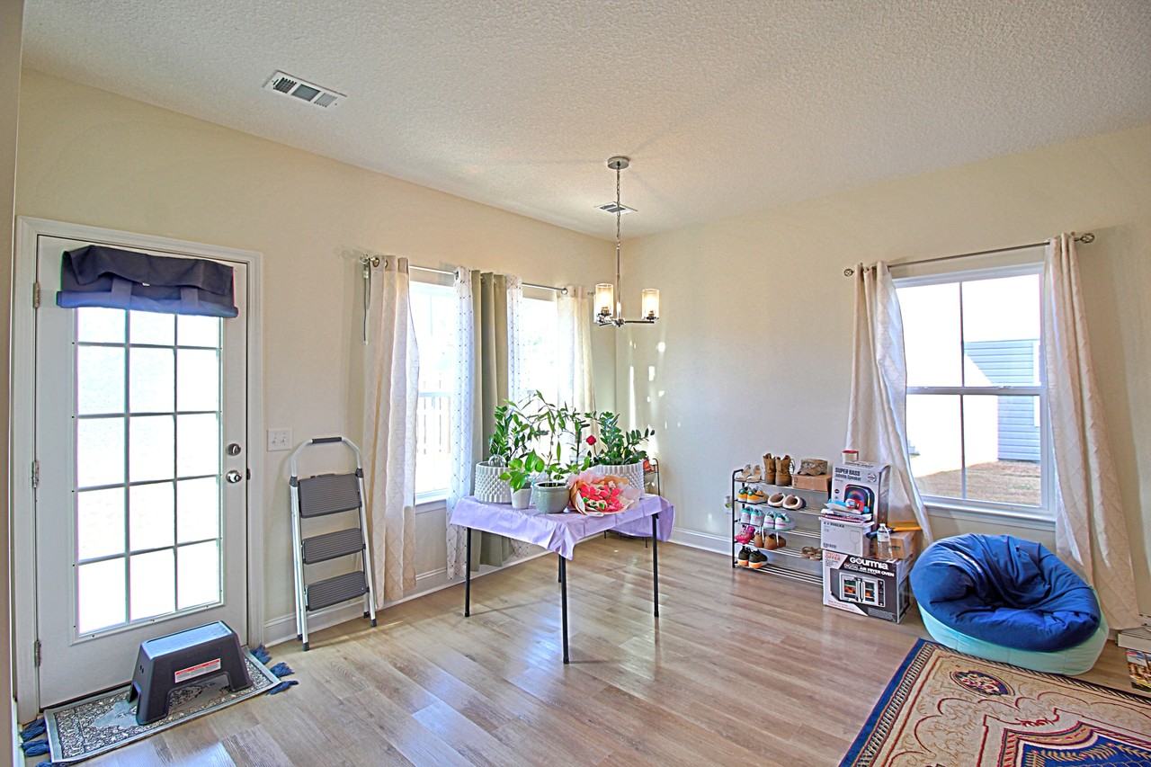 790 Grayson Ave #1 - Photo 6 of 27