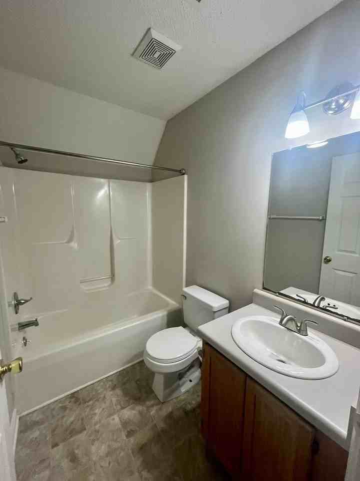 107 Franklin Dr - Photo 7 of 8