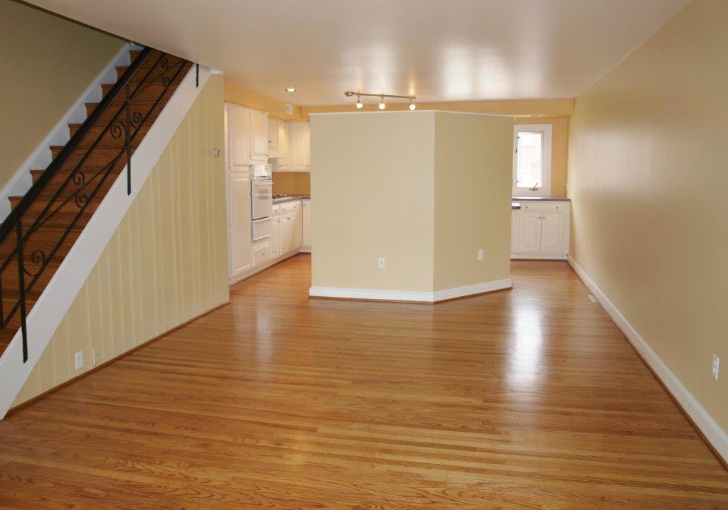 5411 Houghton Pl #1 - Photo 5 of 16