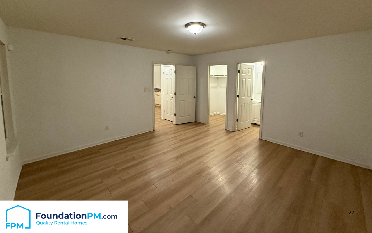 5 E Byfield Dr #1 - Photo 6 of 19