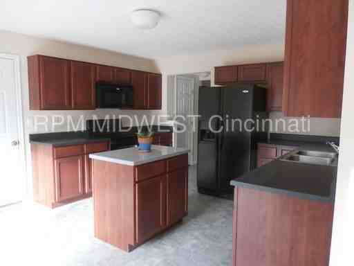 2376 Frontier Dr - Photo 2 of 18