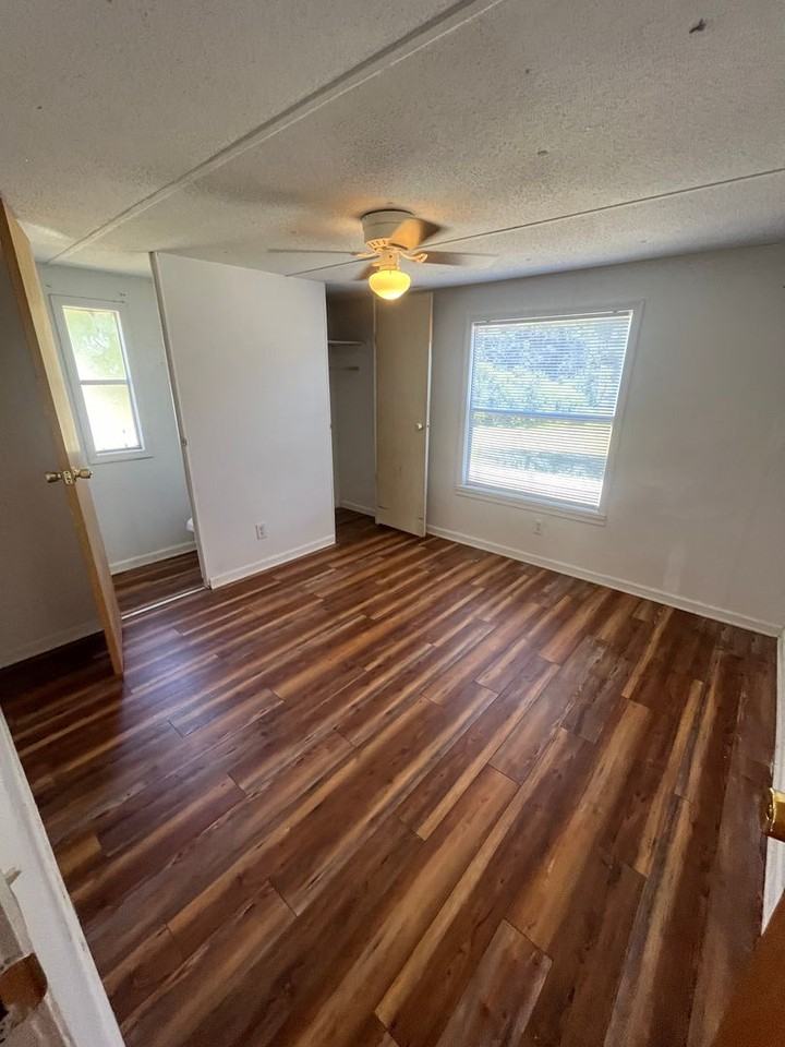 5 Water Oak Ln - Photo 3 of 12