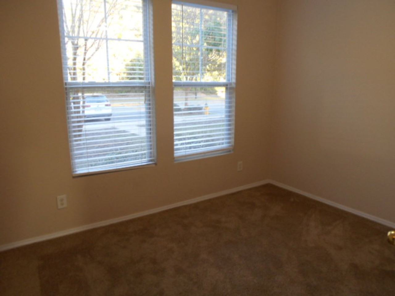 310 Kiskadee Loop #C - Photo 7 of 29