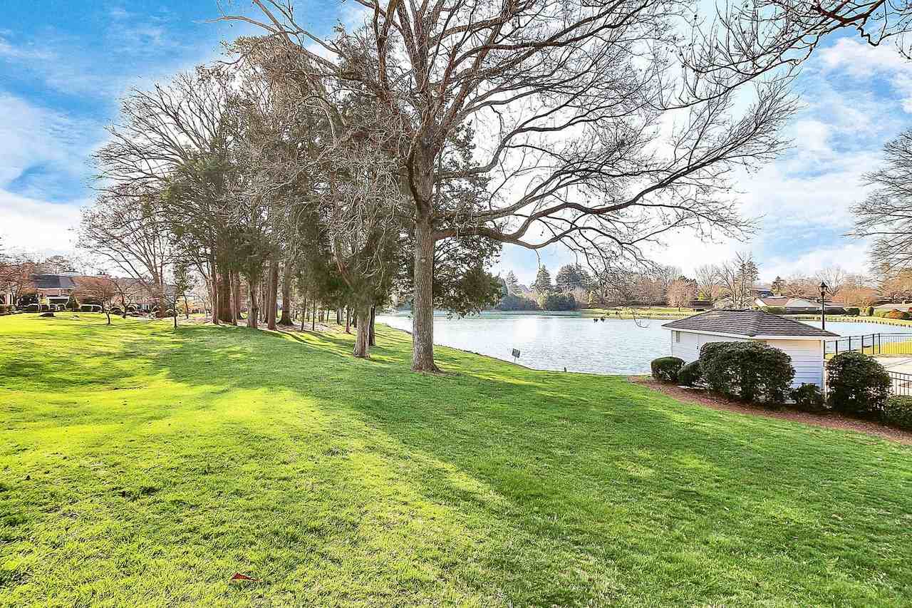 7239 Quail Meadow Ln - Photo 7 of 40