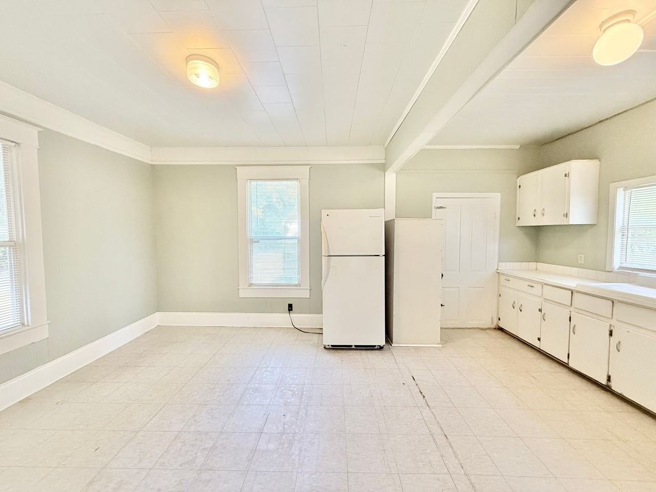 218 Seamarge Ln #GLE - Photo 5 of 12