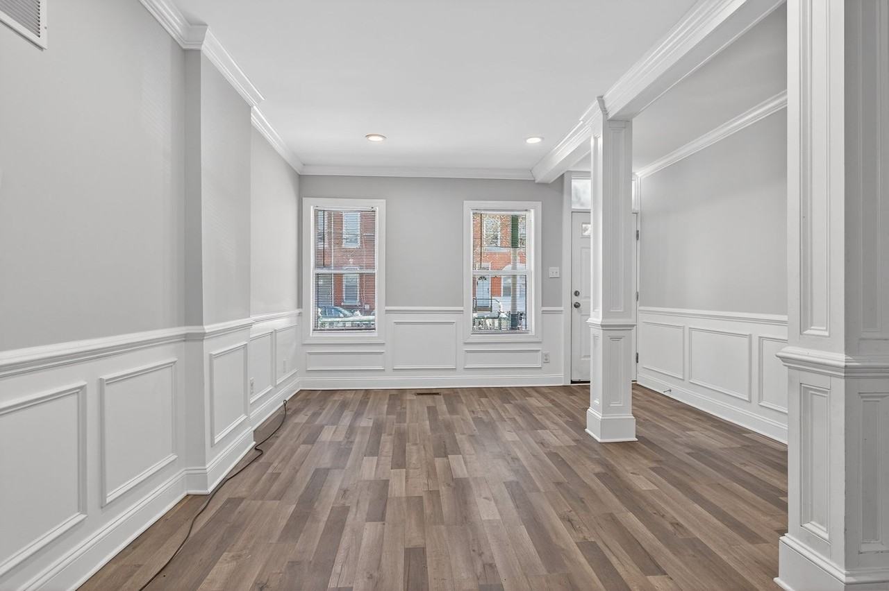 39 Carroll St - Photo 3 of 26