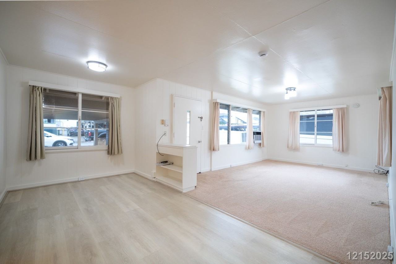 1438 Kaleilani St - Photo 3 of 25