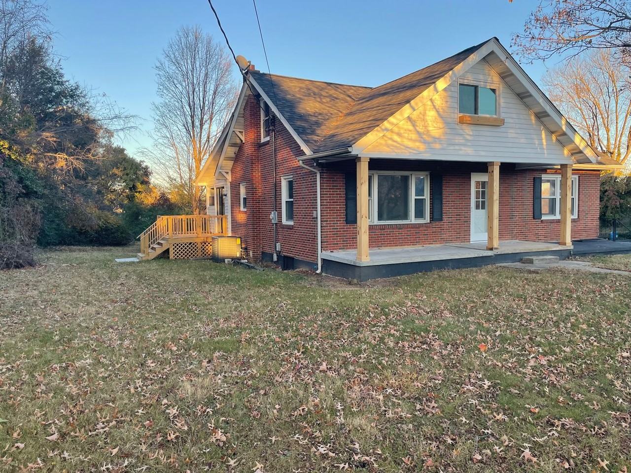 109 Tween Hills Rd - Photo 2 of 11