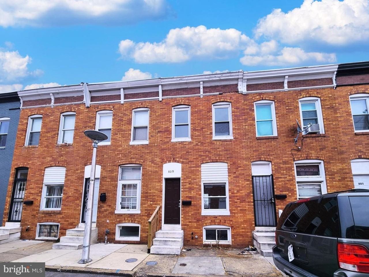 809 N Curley St - Photo 2 of 13