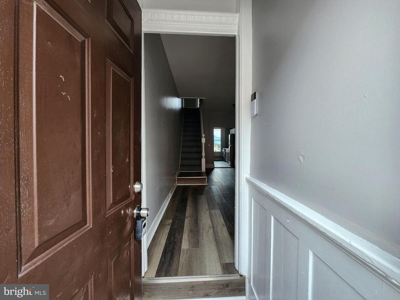 809 N Curley St - Photo 3 of 13