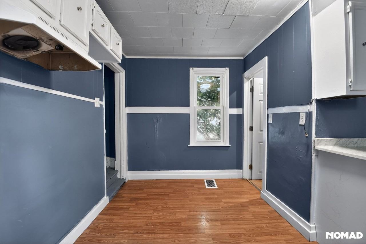 920 S Matthew St - Photo 6 of 28