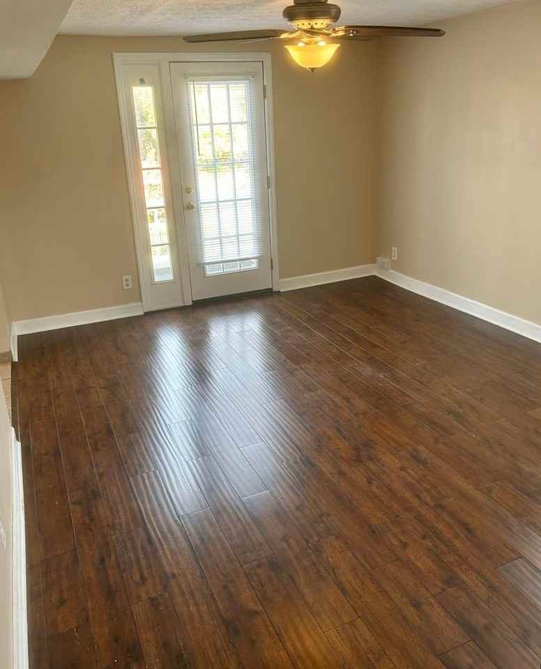 1719 William Howard Taft Rd - Photo 3 of 12