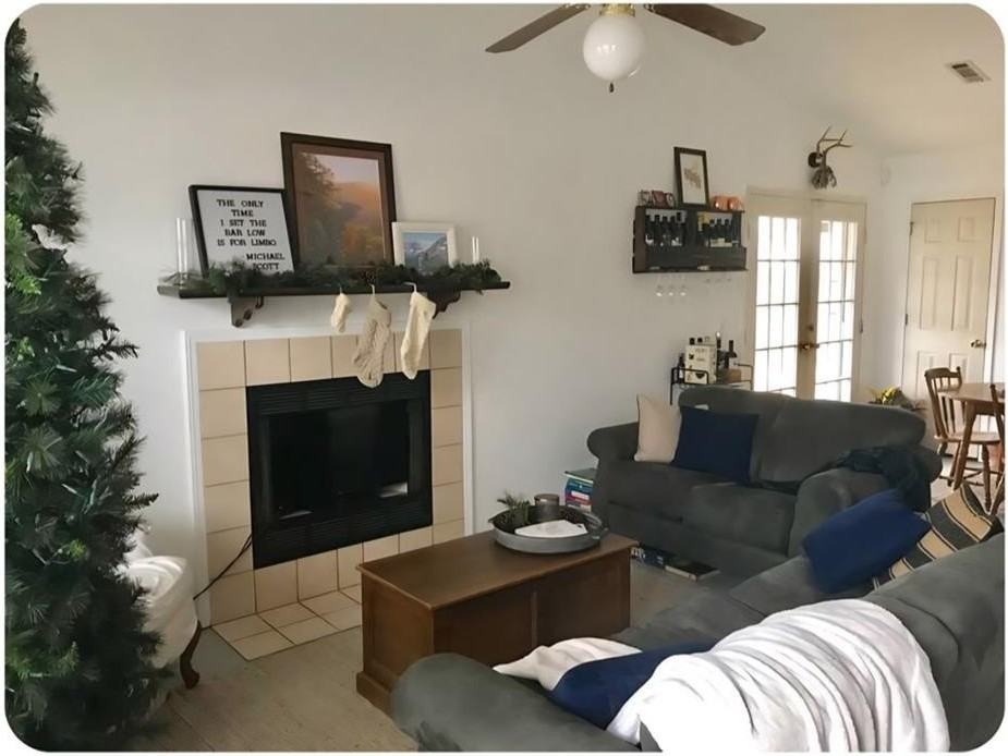 3237 W Woodfield Way - Photo 4 of 10