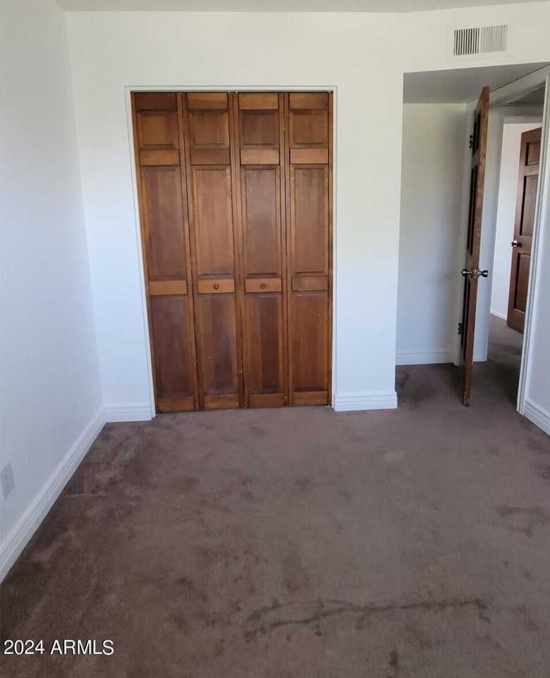 1341 W Shannon St - Photo 5 of 14