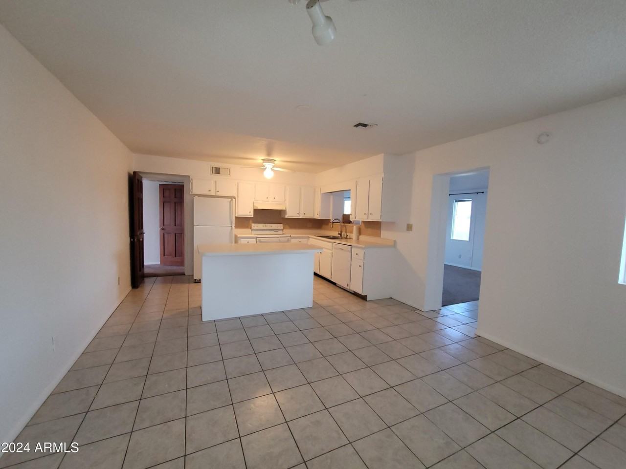 1341 W Shannon St - Photo 7 of 14