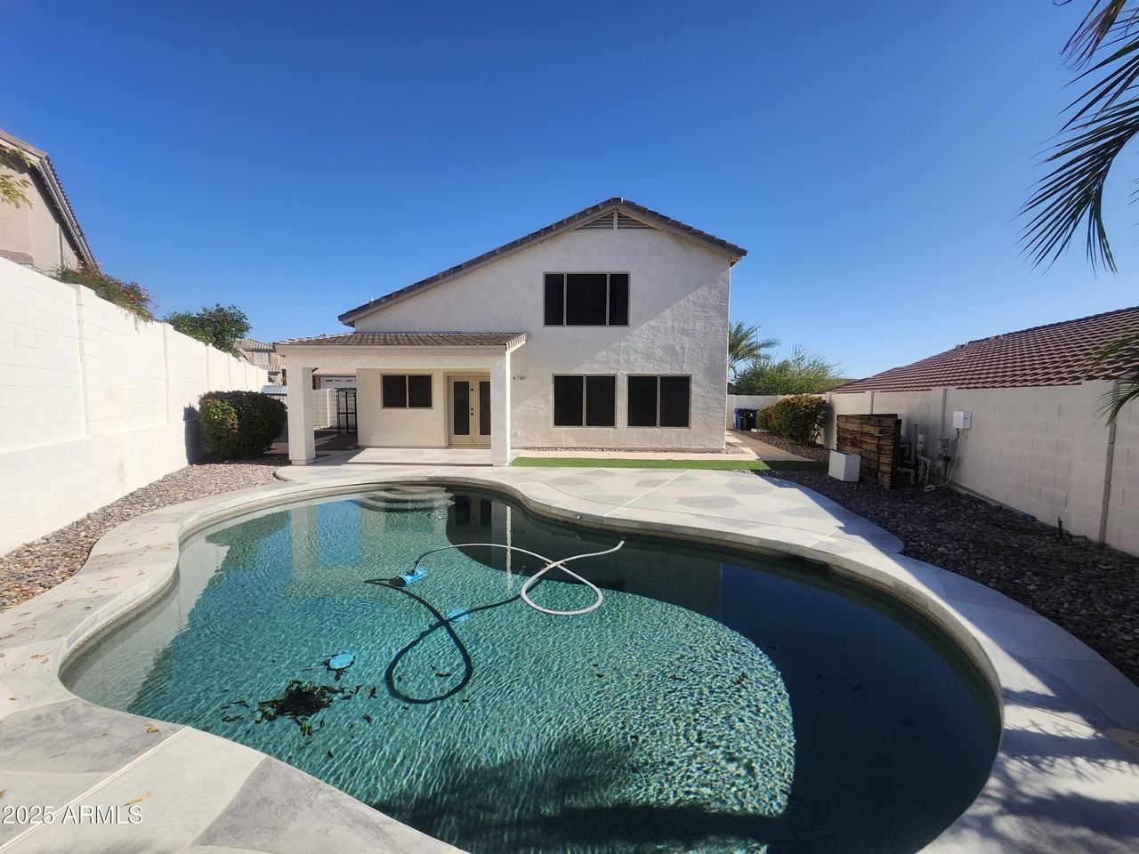 15846 S 17th Ln - Photo 2 of 38