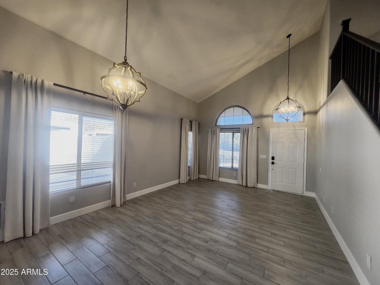 15846 S 17th Ln - Photo 6 of 38