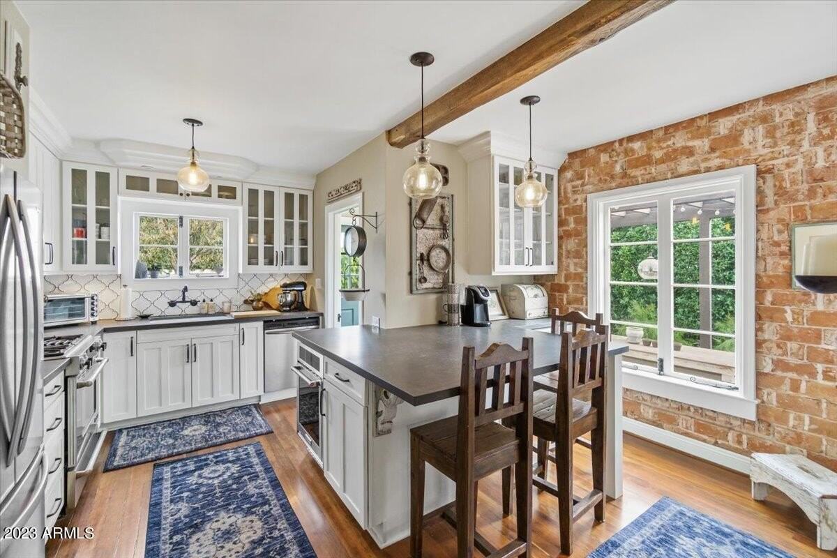 514 W Palm Ln - Photo 2 of 36