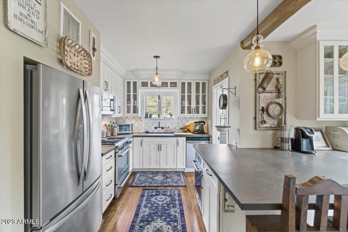 514 W Palm Ln - Photo 6 of 36