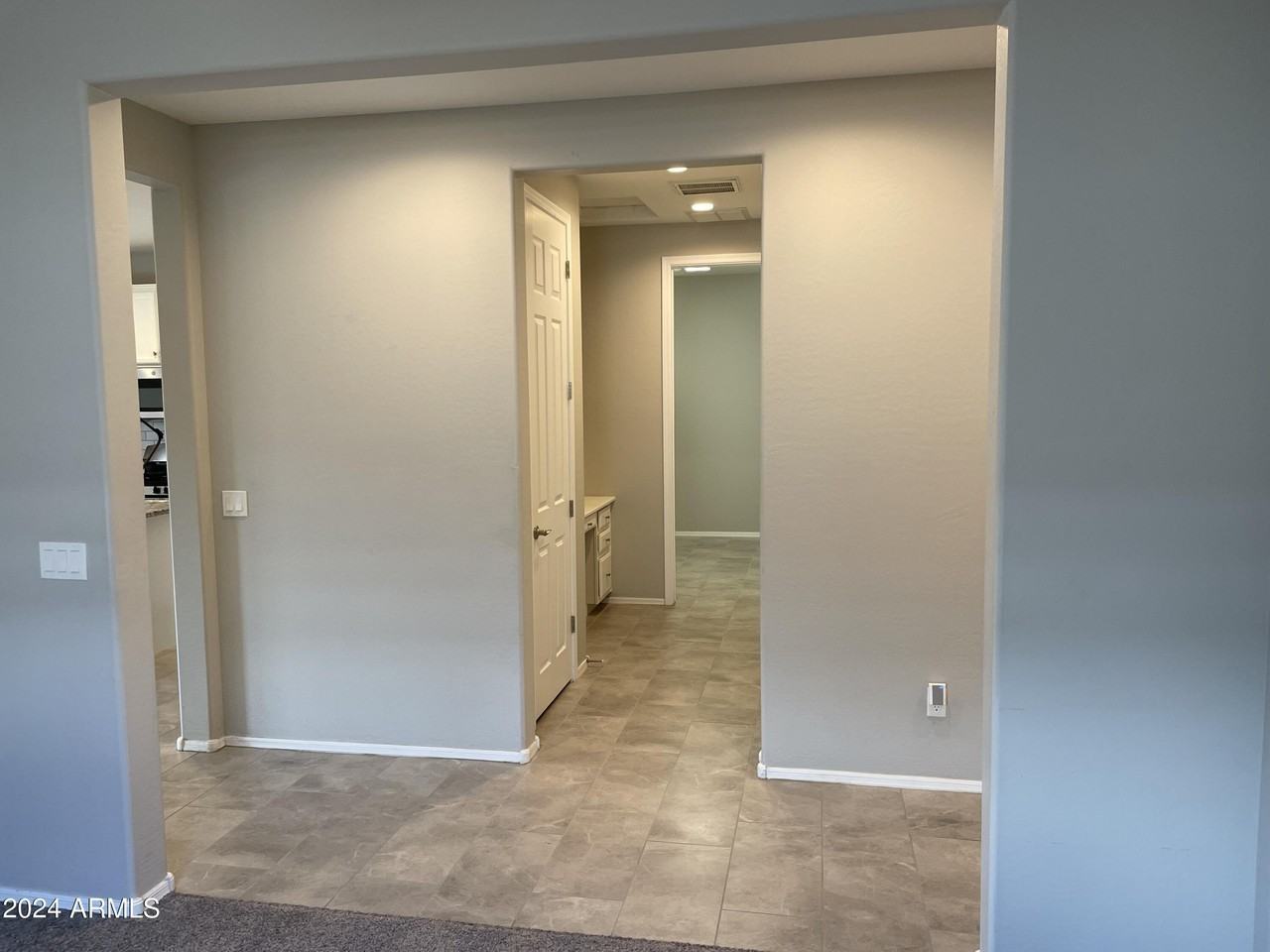 16607 W Mescal St - Photo 7 of 33